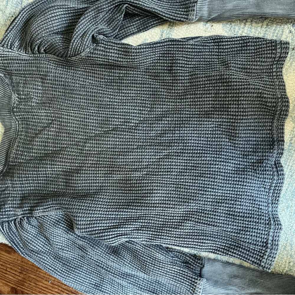 Free People Grey Waffle Knit Sweater with Lace Sleeves - Picture 4 of 4
